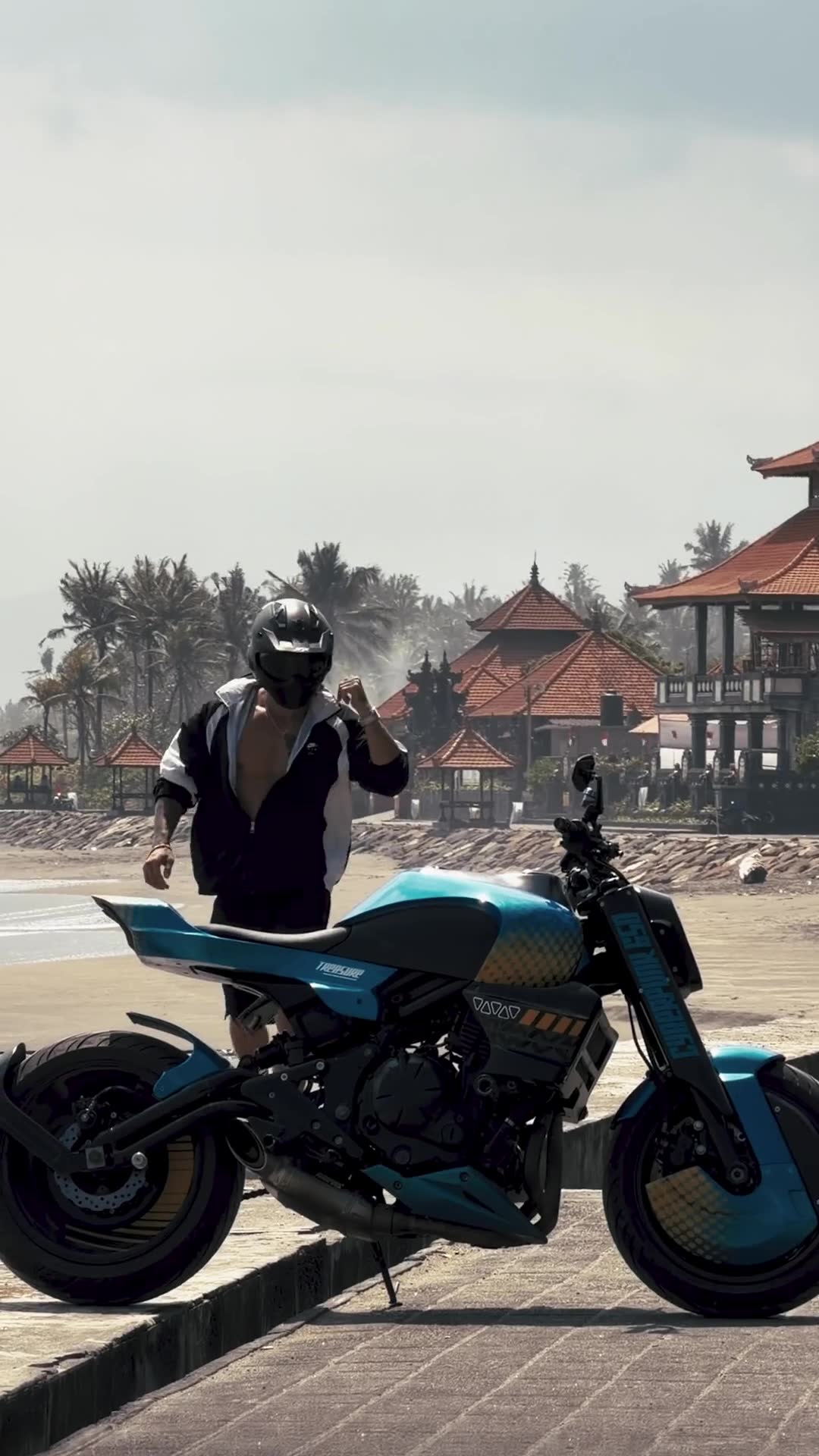 الدراجة التي تناسب طرق Canggu